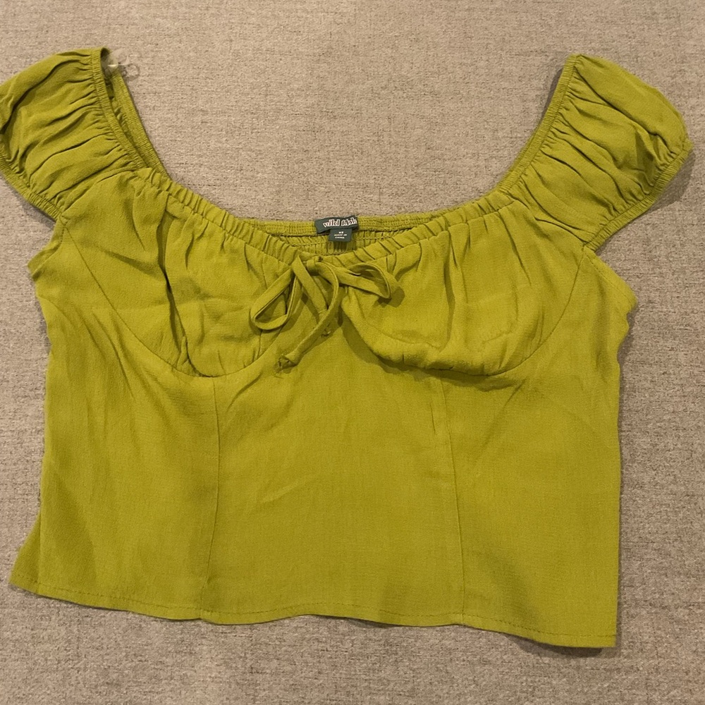 Wild Fable Lime Green Ruched Blouse